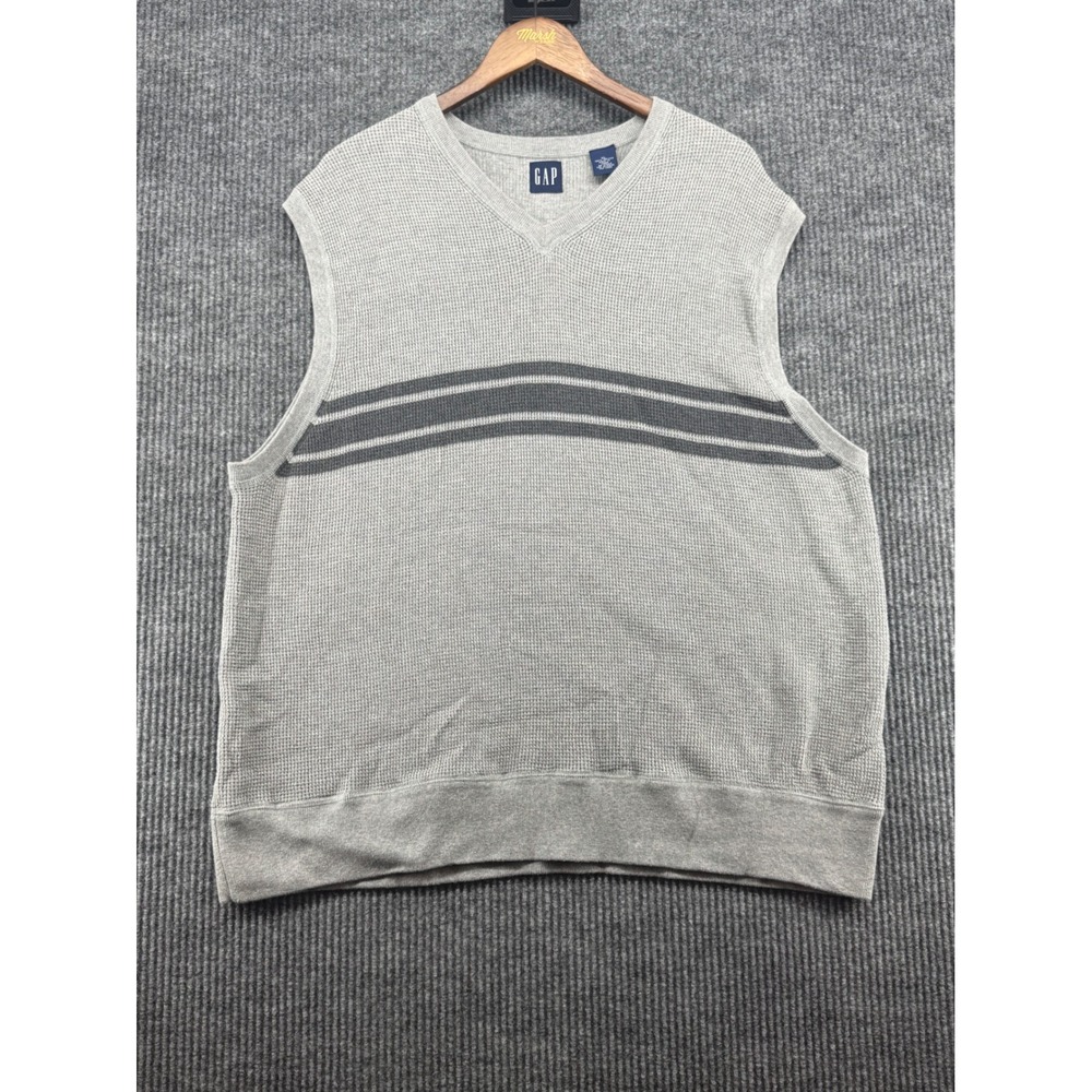 Gap Sweater Vest Mens XL Gray Excellent Waffle Knit Striped V-Neck Cotton